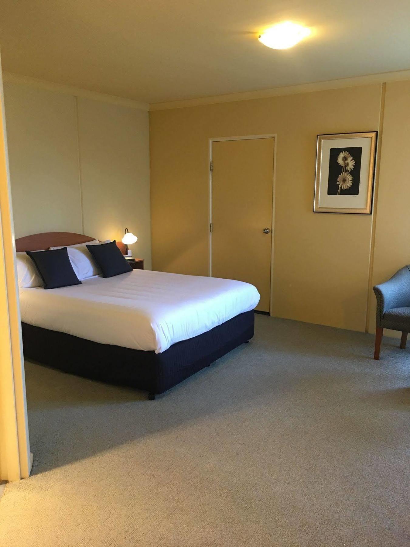 Hopkins House Motel & Apartments Warrnambool Exterior foto